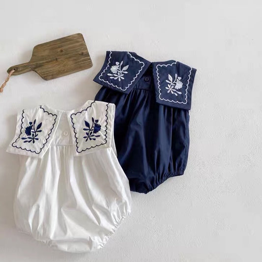 【66-90cm】セーラーカラー 刺繍 ベビーロンパース