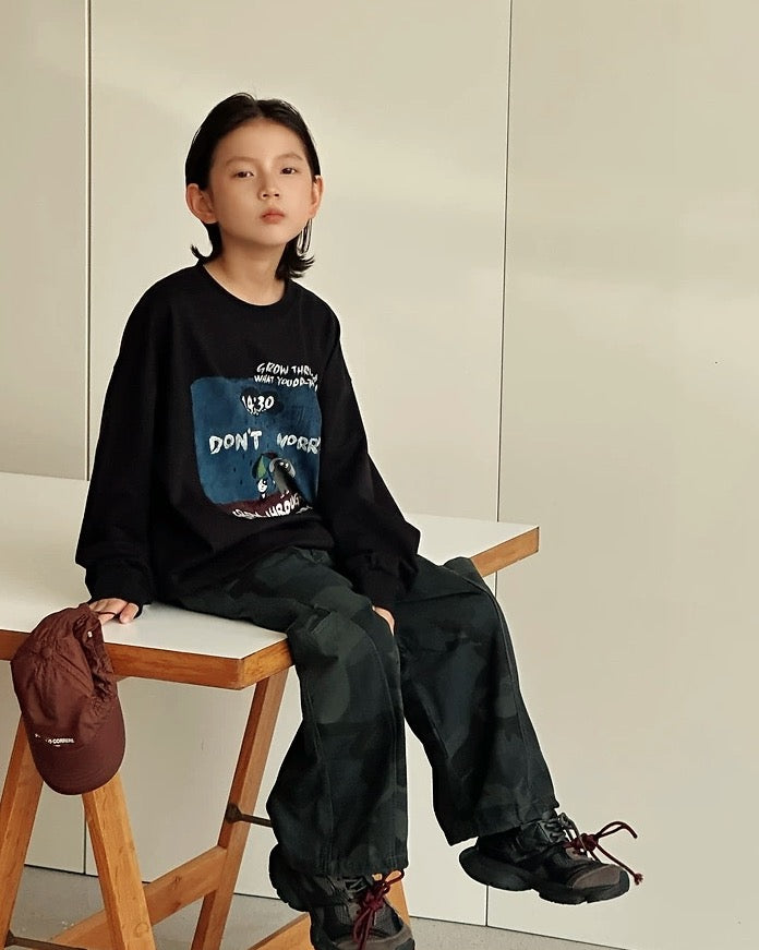 【110-160cm】フロントデザインロングスリーブTシャツ