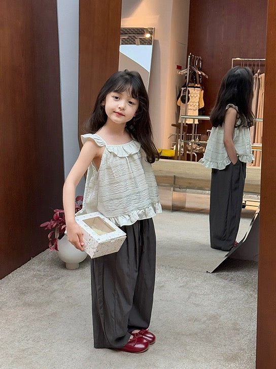 【100-160cm】Aライン フリル トップス