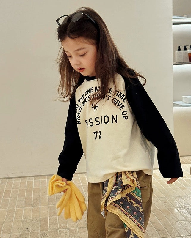 【100-160cm】ラグランロングスリーブTシャツ