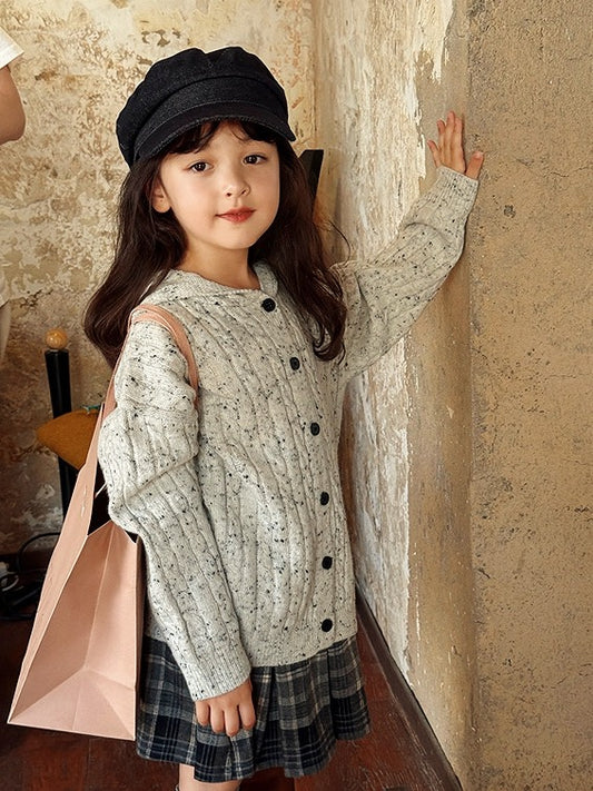 【100-160cm】フード付きケーブルニットカーディガン