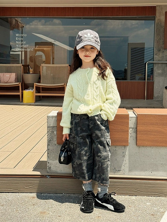 【100-160cm】ウール混ケーブルニットカーディガン