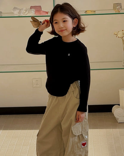 【110-160cm】親子お揃い ワンポイント 長袖Tシャツ｜全4色