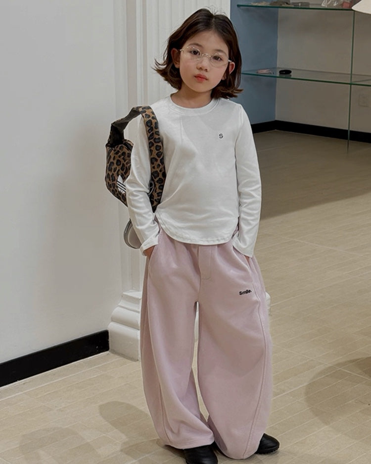 【110-160cm】親子お揃い ワンポイント 長袖Tシャツ｜全4色