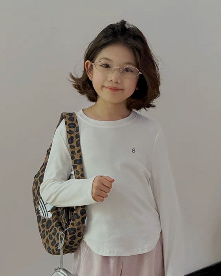 【110-160cm】親子お揃い ワンポイント 長袖Tシャツ｜全4色