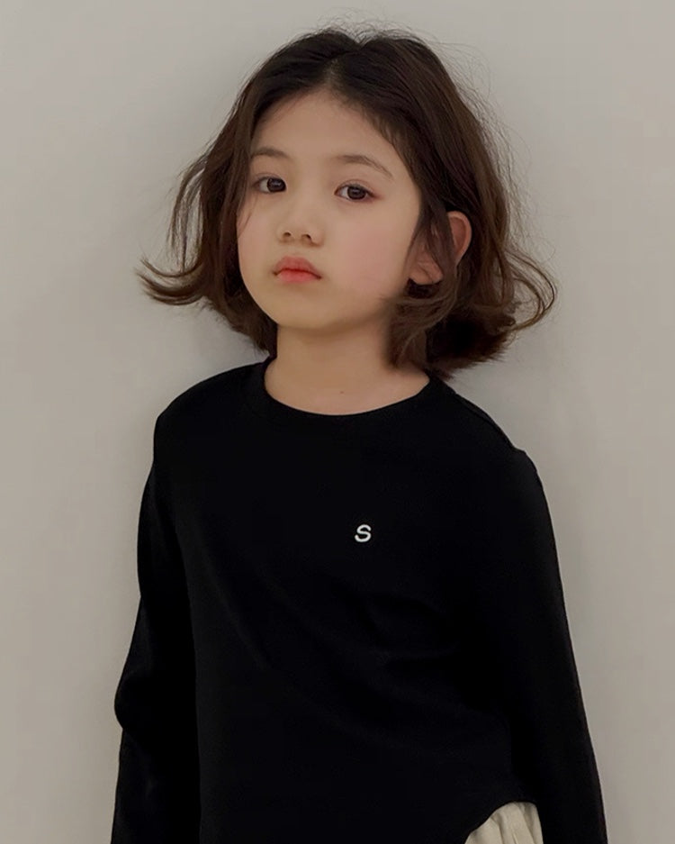 【110-160cm】親子お揃い ワンポイント 長袖Tシャツ｜全4色
