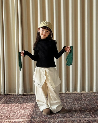 【100-160cm】スタンドカラーフリルリブニット